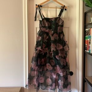 Lulus black stewpot,three tiers dress. Iridescence on sheer layers. Black lining